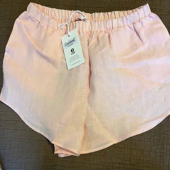 Vitamin A Linen Shorts XS - Picture 4 of 4